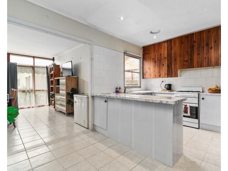 7 Hickory Crescent, Frankston North VIC 3200