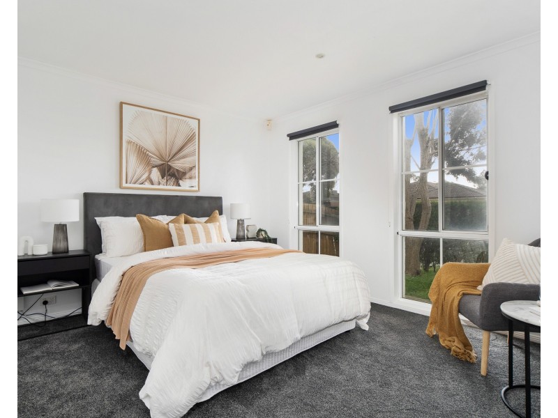 10 Vivi Court, Skye VIC 3977