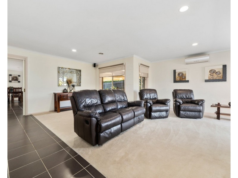 25 Grady Court, Frankston South VIC 3199