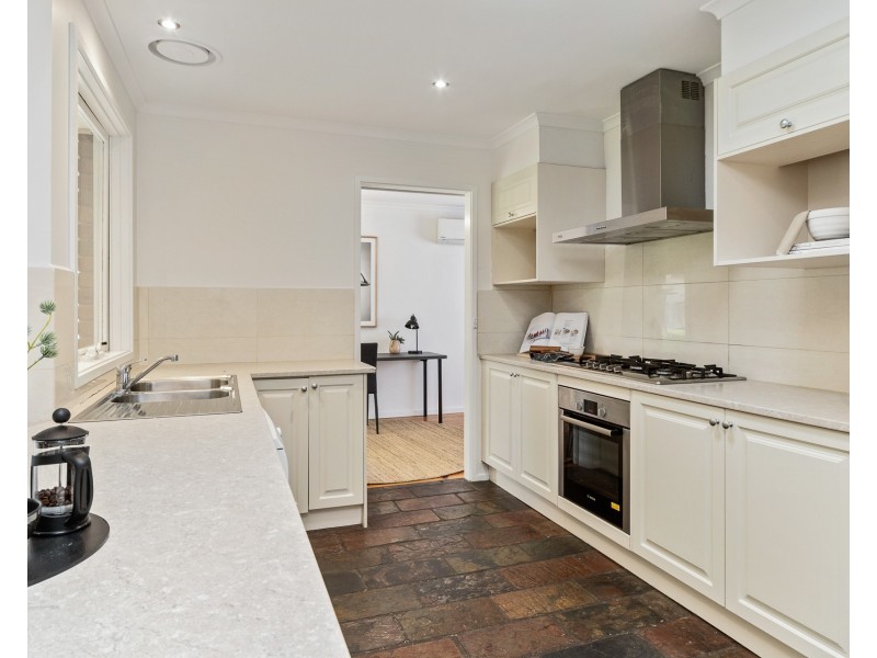 88 Burgess Drive, Langwarrin VIC 3910