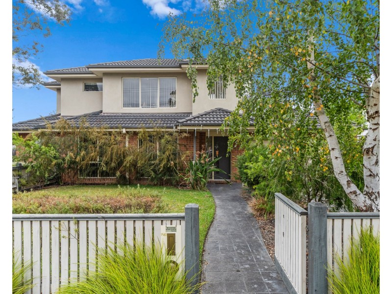1/10 Robinia Street, Frankston VIC 3199