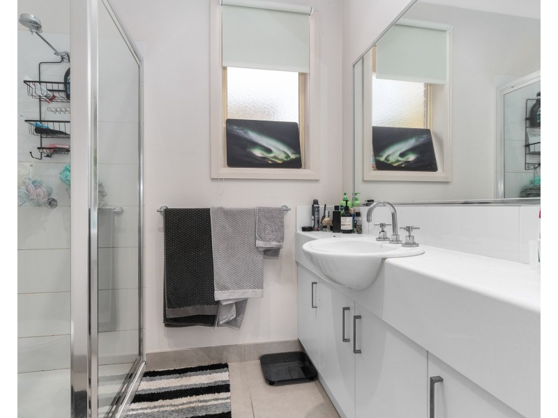 1/10 Robinia Street, Frankston VIC 3199