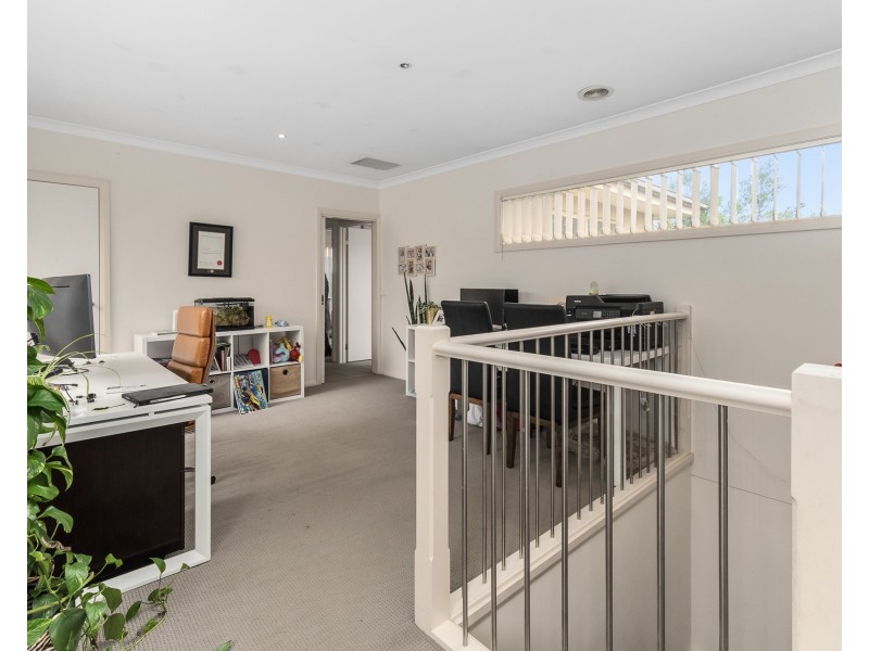 1/10 Robinia Street, Frankston VIC 3199