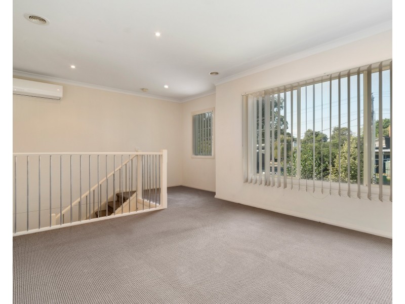 1/10 Robinia Street, Frankston VIC 3199