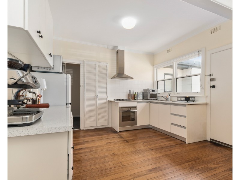 8 Queen Street, Frankston VIC 3199