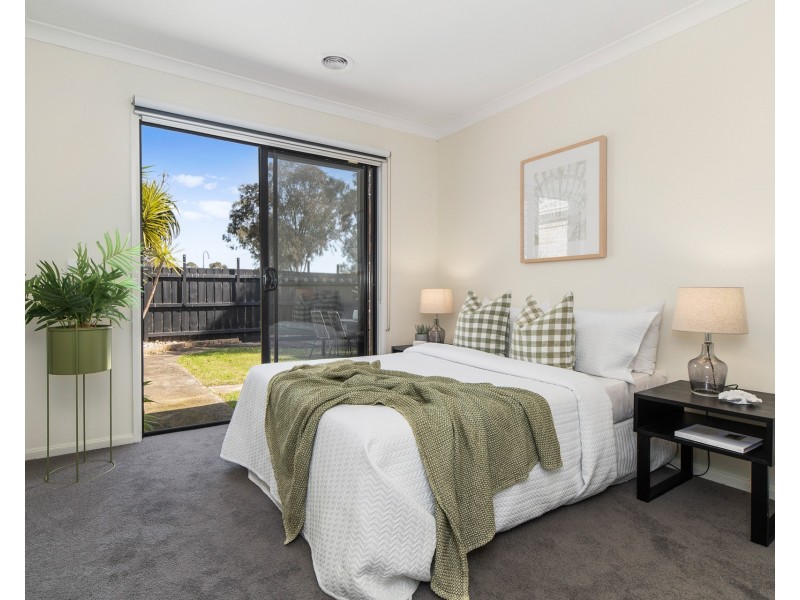 43 Balinga Drive, Skye VIC 3977
