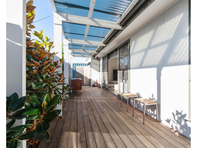 2/11 Rosemary Crescent, Frankston North VIC 3200