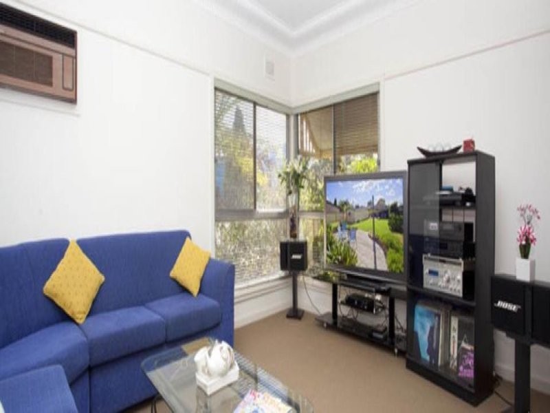 61 Gibson Avenue, Padstow NSW 2211