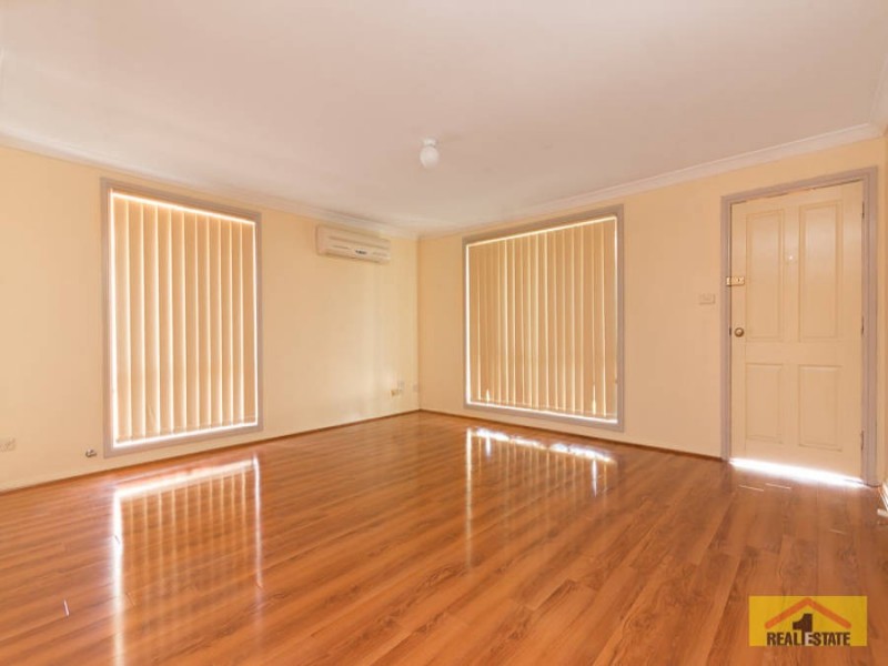 2/9 Gamay Place, Minchinbury NSW 2770