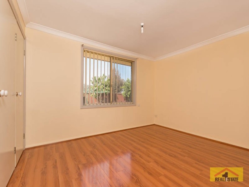 2/9 Gamay Place, Minchinbury NSW 2770