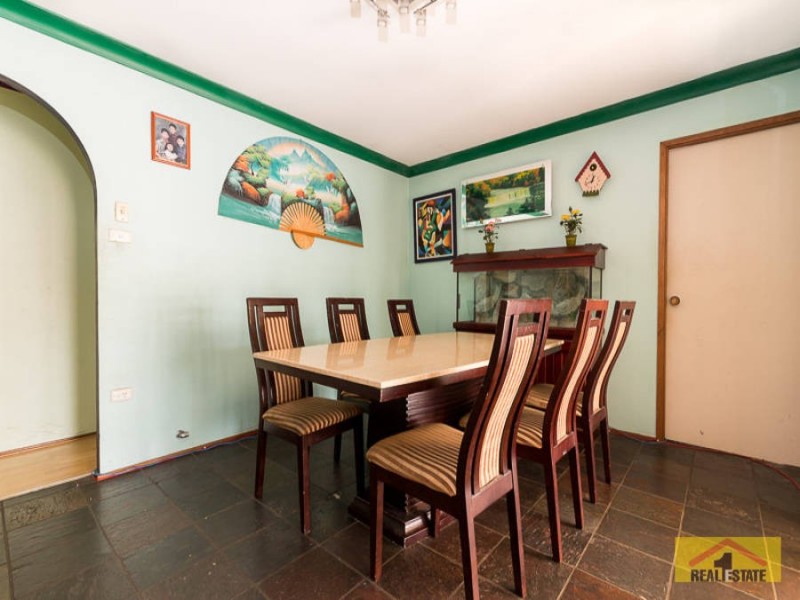 4 Ferrier Crescent, Minchinbury NSW 2770