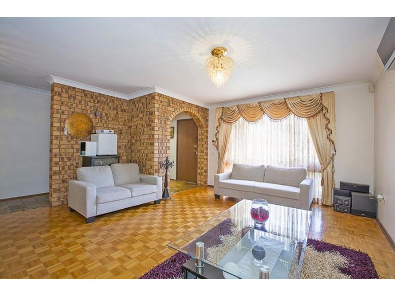 183 Minchin Drive, Minchinbury NSW 2770