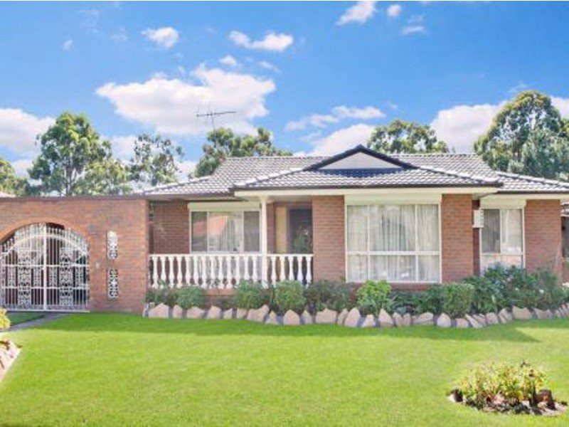 27 Fuchsia Crescent, Quakers Hill NSW 2763