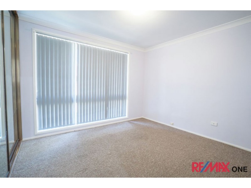 2/4 Woodvale Close, Plumpton NSW 2761