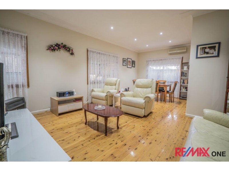 25 Thompson Avenue, St Marys NSW 2760