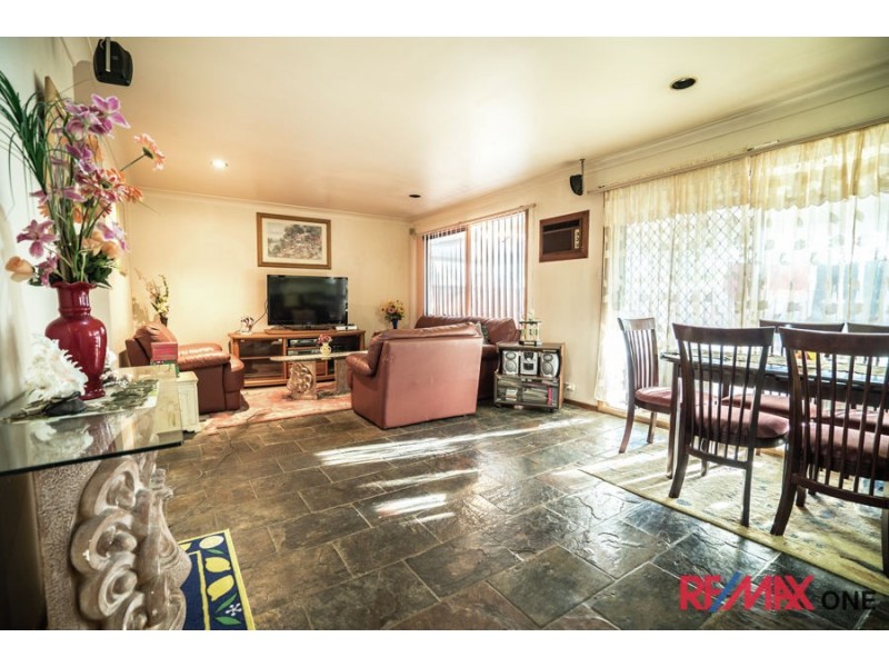 27 Rotorua Road, St Clair NSW 2759