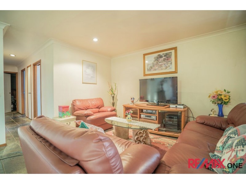 27 Rotorua Road, St Clair NSW 2759