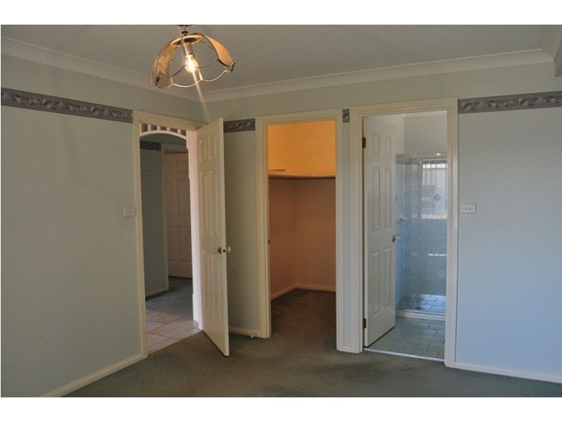 34 Camellia Avenue, Glenmore Park NSW 2745