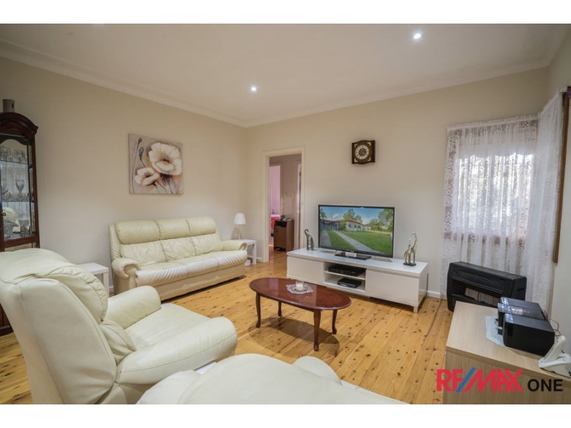 25 Thompson Avenue, St Marys NSW 2760