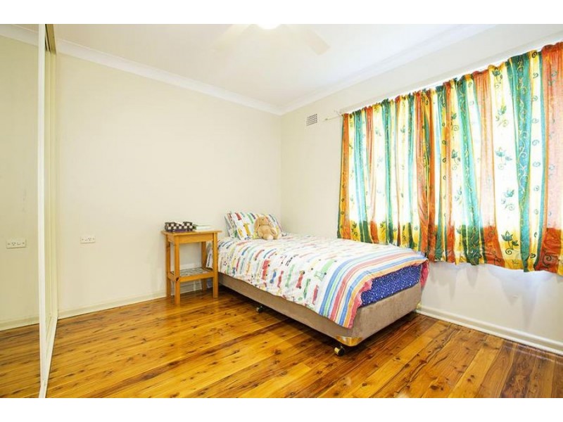 17 Neriba Crescent, Whalan NSW 2770