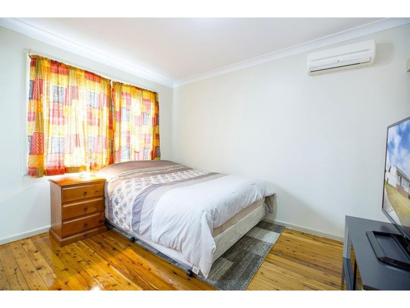 17 Neriba Crescent, Whalan NSW 2770