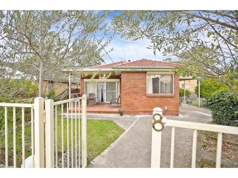 8 Brock Avenue, St Marys NSW 2760