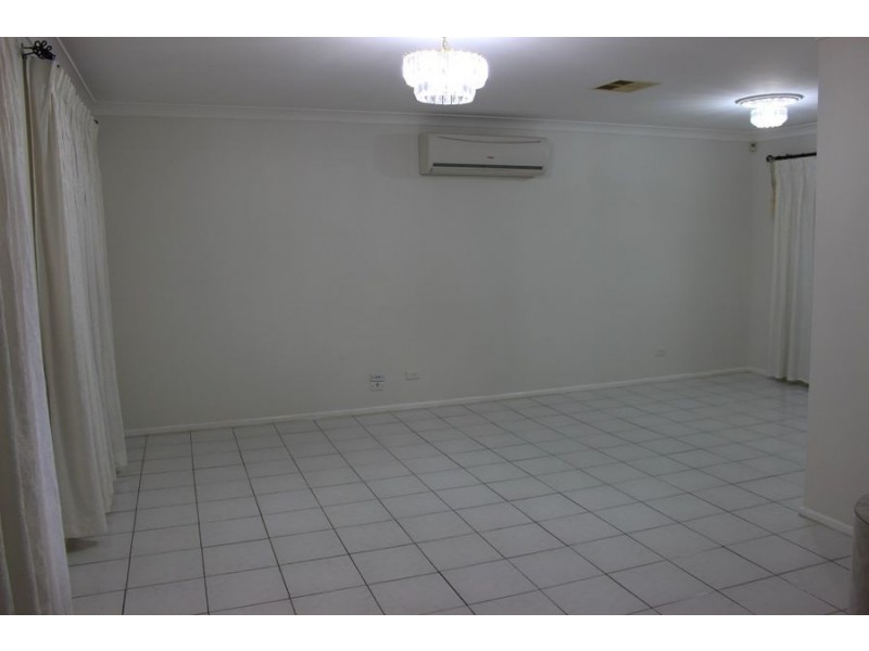 61 Minchin Drive, Minchinbury NSW 2770