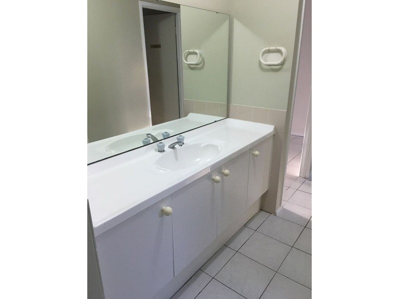 61 Minchin Drive, Minchinbury NSW 2770