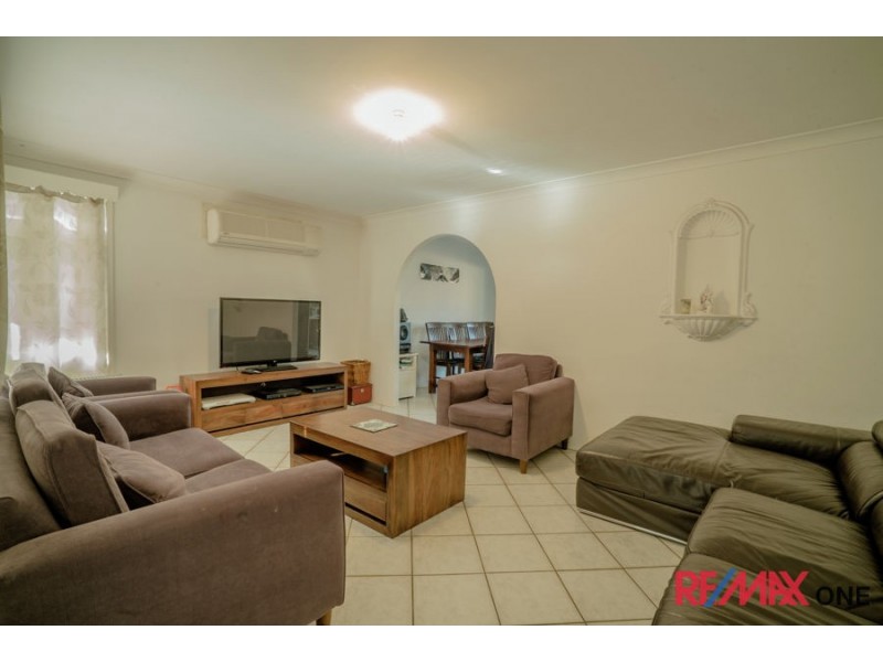 8 Alchin Street, Dharruk NSW 2770