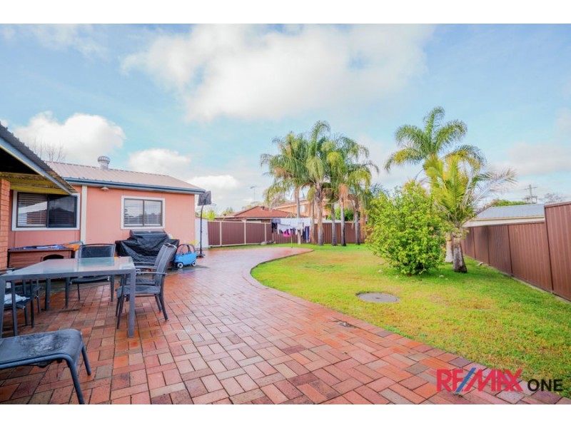 8 Alchin Street, Dharruk NSW 2770