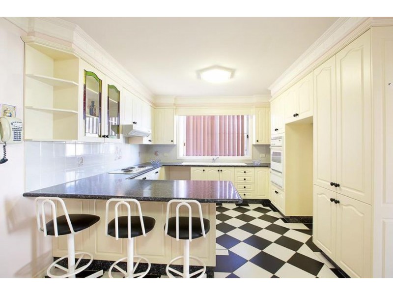 12 Fleurs Street, Minchinbury NSW 2770