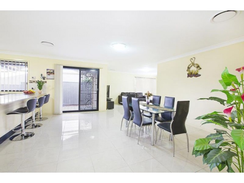 11 Eskdale Street, Minchinbury NSW 2770