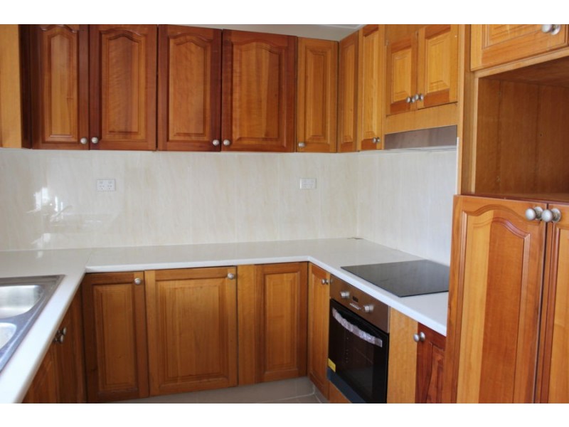 43 Madison Circuit, St Clair NSW 2759