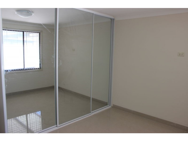 43 Madison Circuit, St Clair NSW 2759