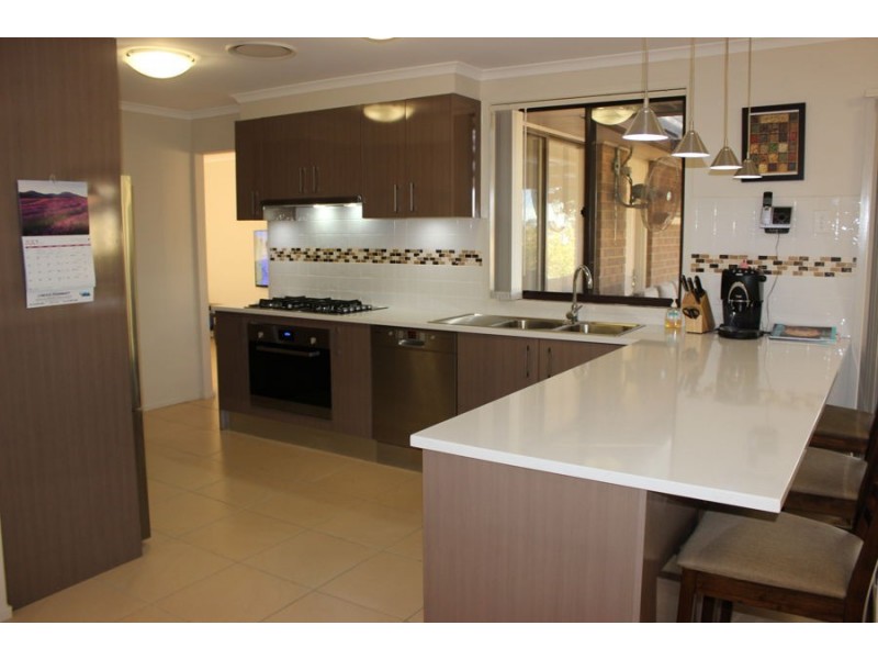 140 Minchin Drive, Minchinbury NSW 2770