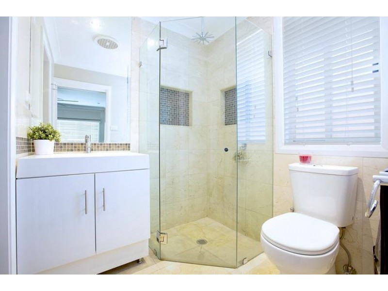 17A Pye Road, Quakers Hill NSW 2763