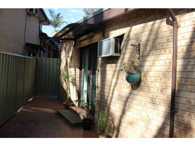 31a Garrick Road, St Clair NSW 2759
