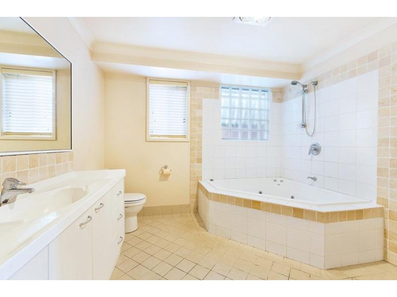 43 Bouchet Crescent, Minchinbury NSW 2770