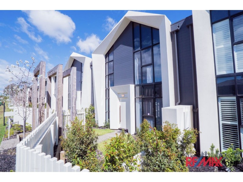 98 Hezlett Road, Kellyville NSW 2155