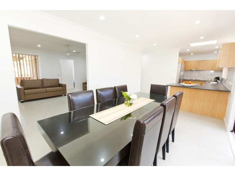 42 Mcfarlane Drive, Minchinbury NSW 2770