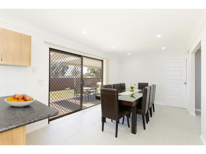 42 Mcfarlane Drive, Minchinbury NSW 2770