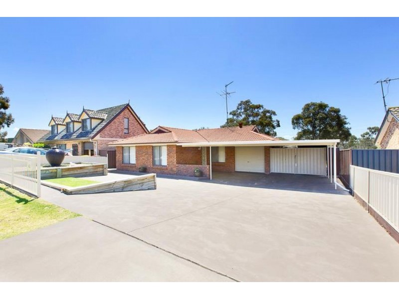 42 Mcfarlane Drive, Minchinbury NSW 2770
