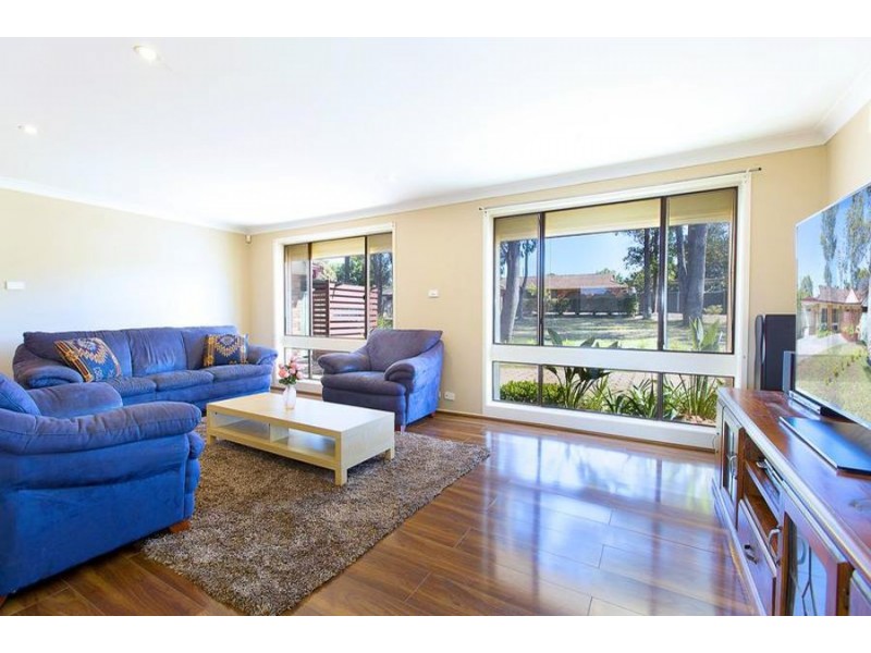 4 Mower Place, South Windsor NSW 2756