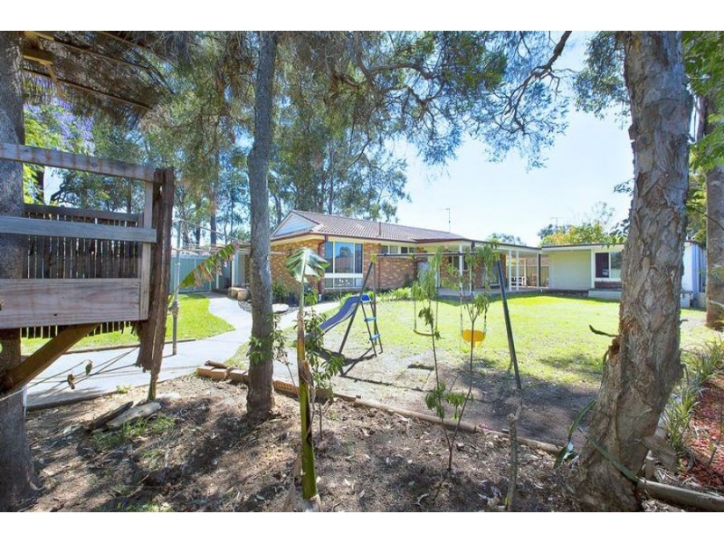 4 Mower Place, South Windsor NSW 2756
