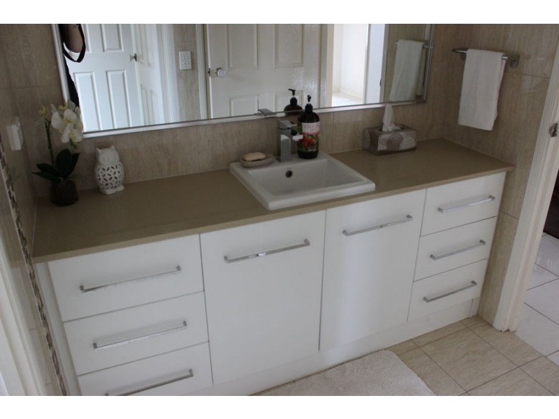 34 Chablis Place, Minchinbury NSW 2770