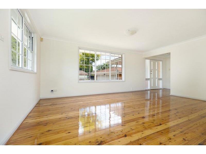 13 Hyland Place, Minchinbury NSW 2770