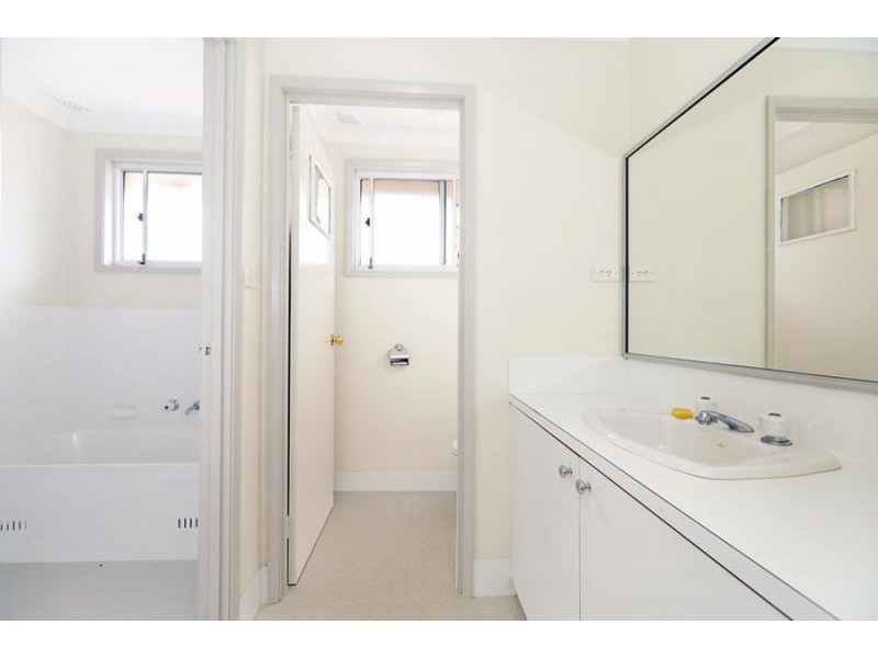 13 Hyland Place, Minchinbury NSW 2770