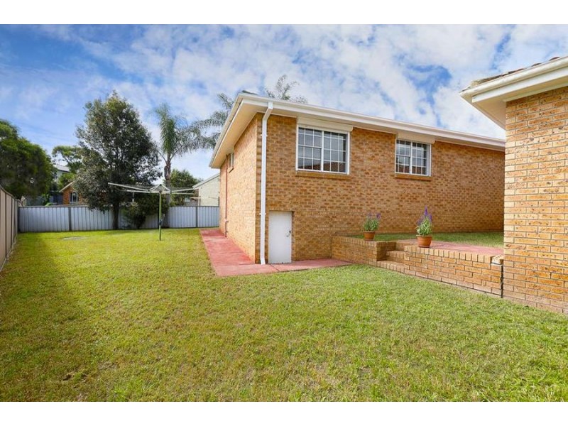 13 Hyland Place, Minchinbury NSW 2770