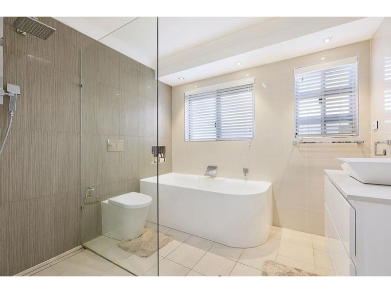 4 Denver Road, St Clair NSW 2759