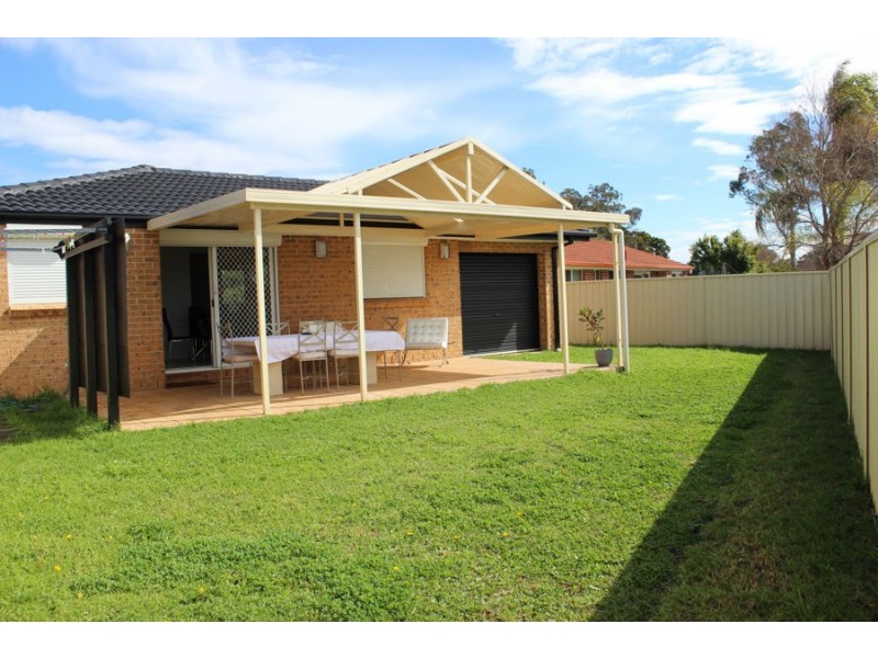 4 Denver Road, St Clair NSW 2759